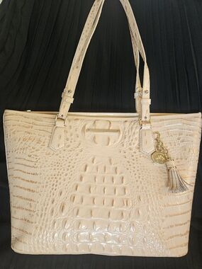 Brahmin Large Croc Embossed Leather Tote Cream Tan Shoulder Bag Tassel